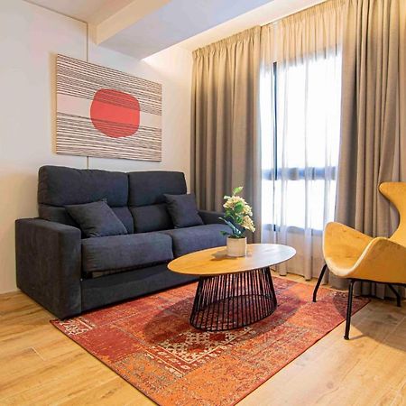 מאלגה Apartamentos Leonor מראה חיצוני תמונה