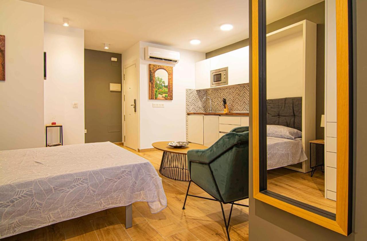 מאלגה Apartamentos Leonor מראה חיצוני תמונה